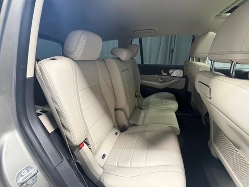 Used 2020 Mercedes-Benz GLS 450 4MATIC image 28
