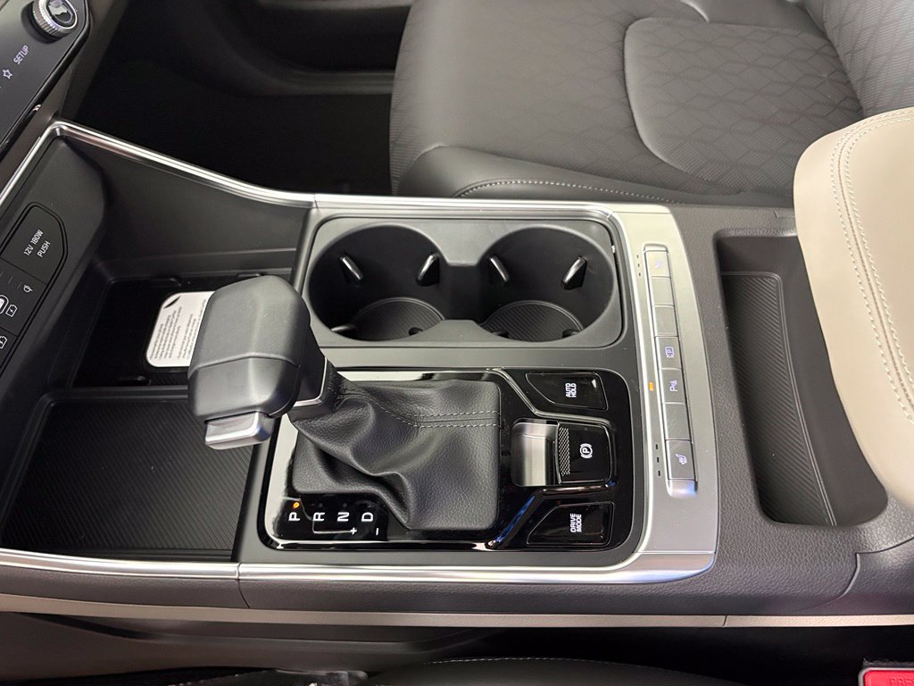 New 2026 Kia Carnival EX FWD image 31