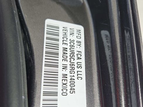 Used 2024 RAM 2500 Tradesman w/ Chrome Appearance Group image 39