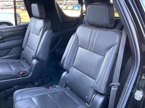 Used 2021 Chevrolet Tahoe RST w/ Luxury Package image 20