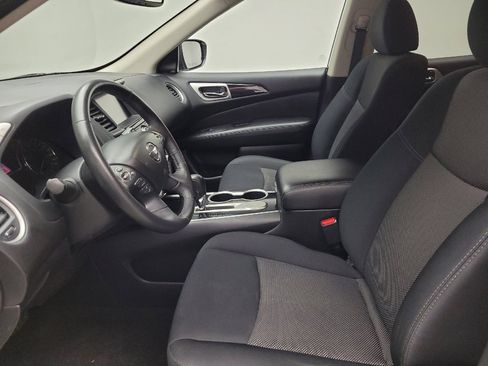 Used 2019 Nissan Pathfinder SV FWD image 17