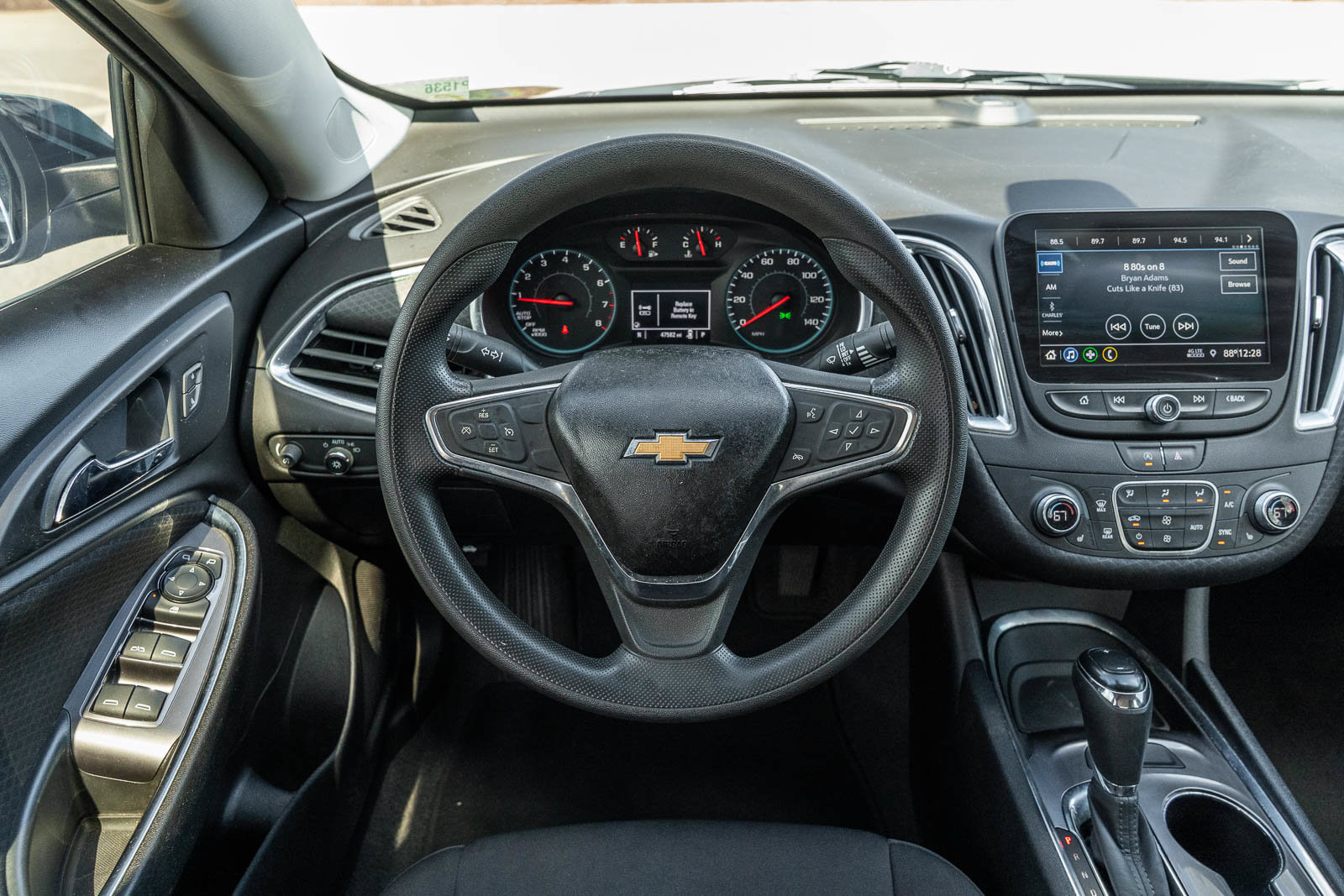 Used 2020 Chevrolet Malibu LT FWD image 22