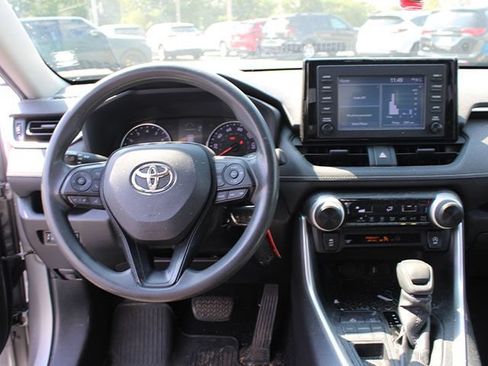 Used 2019 Toyota RAV4 LE w/ All Weather Liner Package AWD/4WD image 10