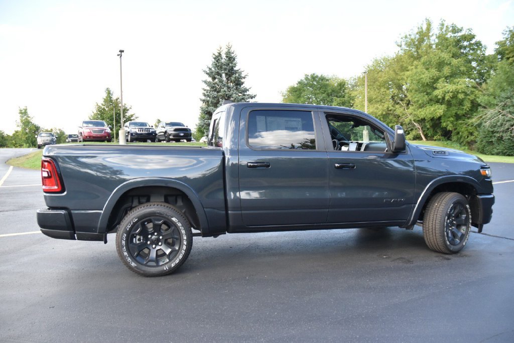 New 2026 RAM 1500 Big Horn AWD/4WD image 7