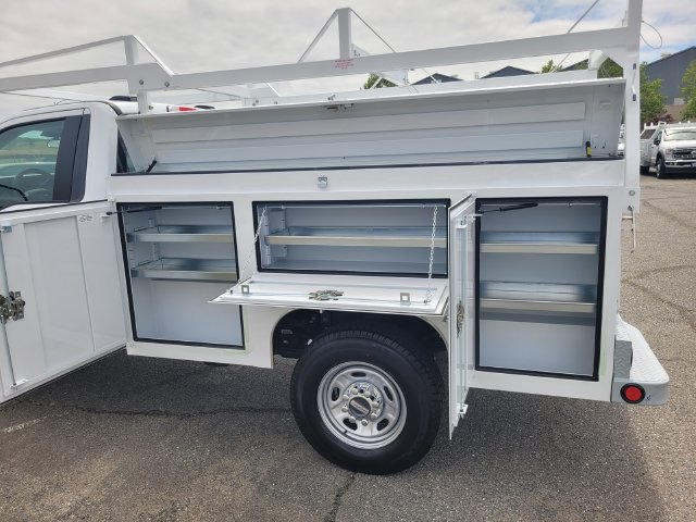 New 2026 Ford F250 XL w/ XL Chrome Package AWD/4WD image 14