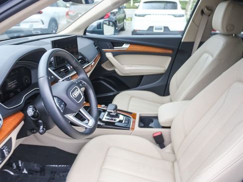 Used 2023 Audi Q5 2.0T Premium Plus w/ Premium Plus Package image 22