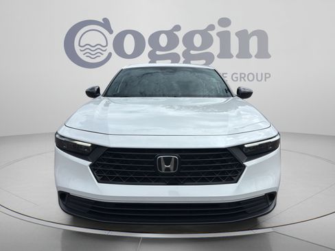 Certified 2025 Honda Accord Sport image 8