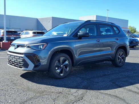 New 2026 Volkswagen Taos S image 3