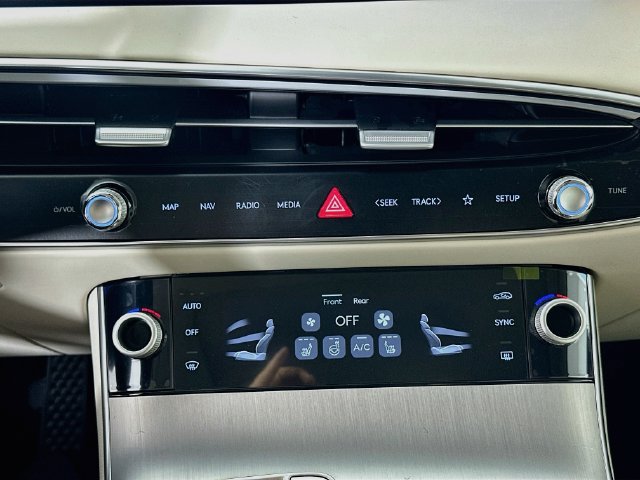 New 2027 Genesis GV70 2.5T Select AWD/4WD image 14