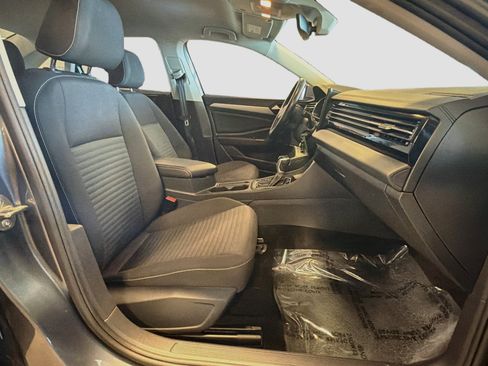 Used 2025 Volkswagen Jetta S FWD image 29