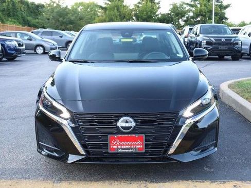 Certified 2025 Nissan Altima 2.5 SL FWD image 4