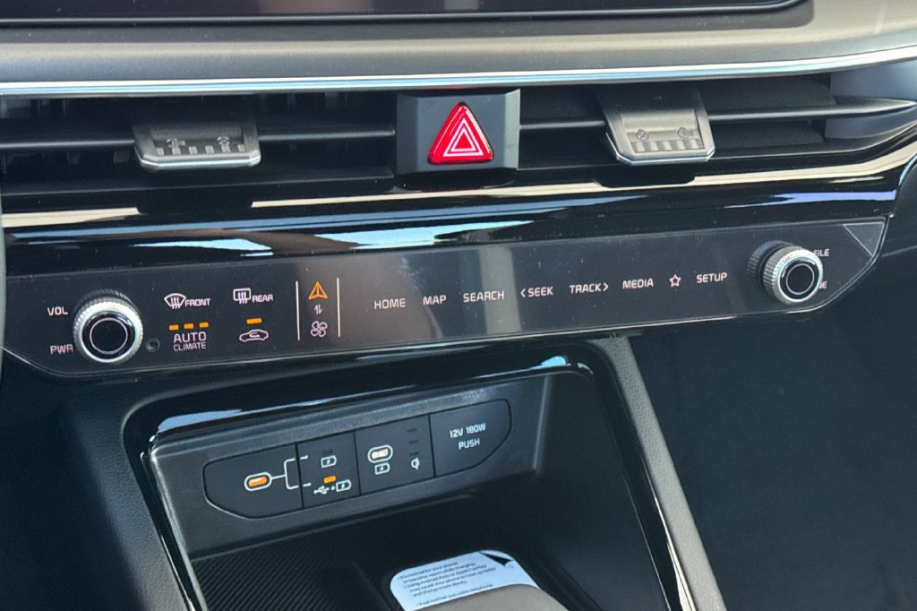 New 2027 Kia K5 GT-Line AWD/4WD image 22