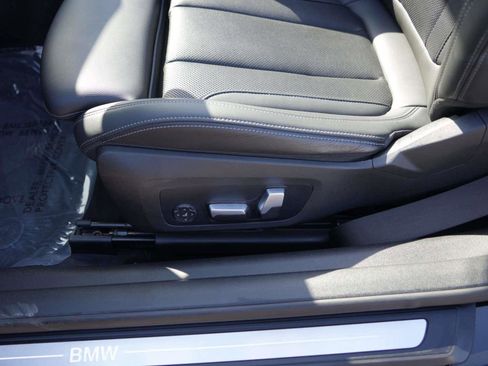 Used 2023 BMW 430i xDrive 430i xDrive Convertible AWD w/ Convenience Package image 19