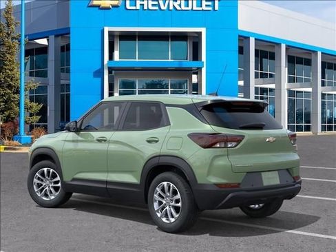 New 2026 Chevrolet TrailBlazer LS w/ LS Convenience Package FWD image 3