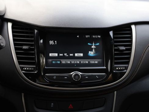 Used 2017 Chevrolet Trax LS FWD image 32