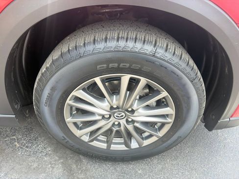 Used 2017 MAZDA CX-5 Touring w/ Preferred Equipment Package AWD/4WD image 10