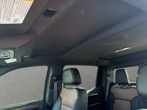 Used 2024 Chevrolet Silverado 1500 High Country AWD/4WD image 18