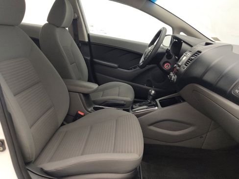 Used 2017 Kia Forte LX w/ LX Popular Package image 21