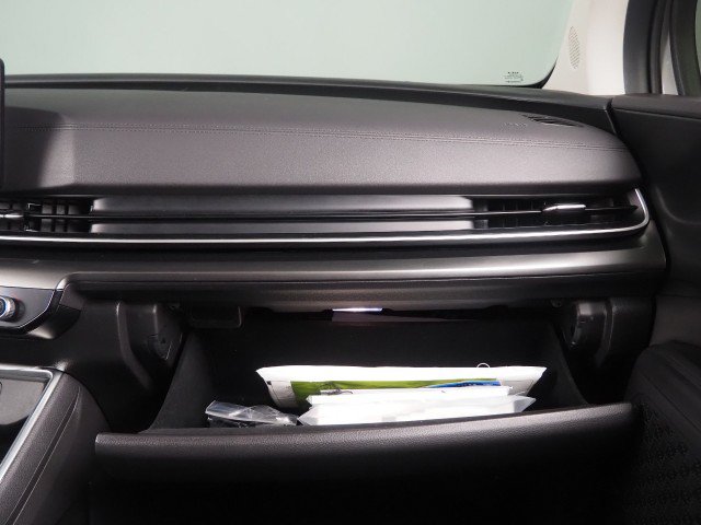 Used 2025 Kia Carnival SX Prestige FWD image 55