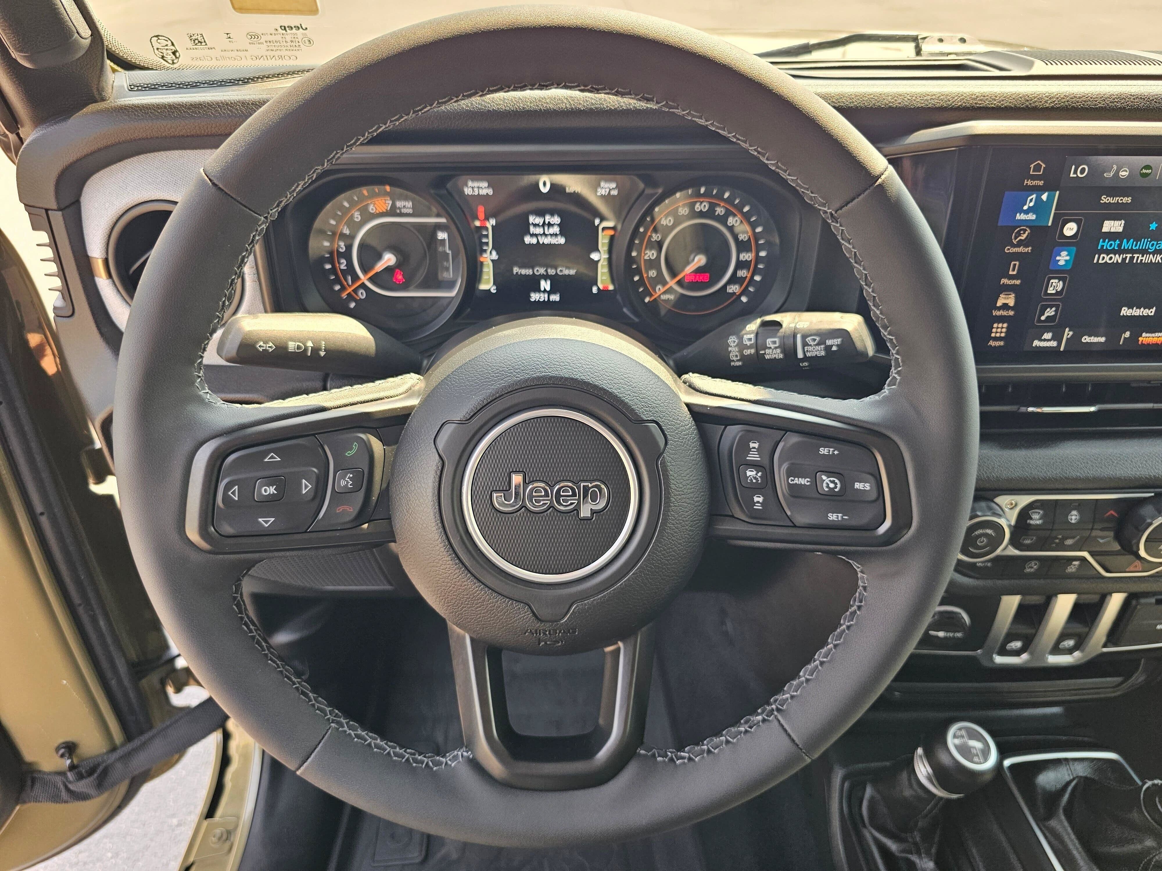 Used 2025 Jeep Wrangler Sport AWD/4WD image 48