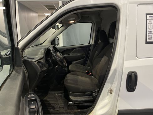 Used 2022 RAM ProMaster City Tradesman image 16