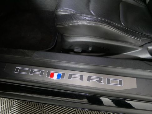 Used 2020 Chevrolet Camaro SS image 20