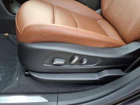 New 2025 Cadillac XT5 Premium Luxury image 13