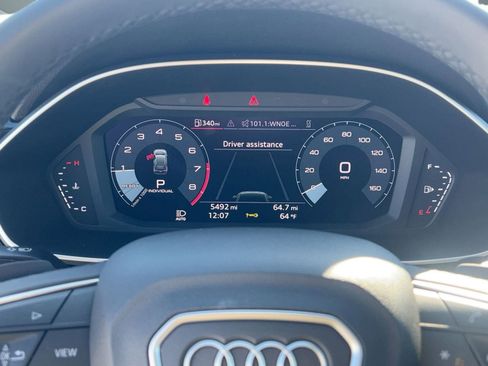 Certified 2025 Audi Q3 2.0T Premium w/ Convenience Package image 18