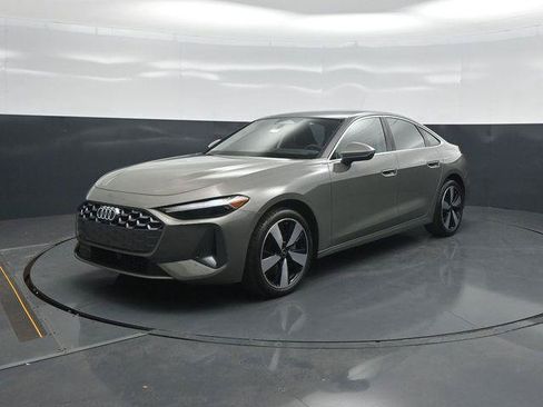 Used 2025 Audi A5 2.0T Premium Plus w/ Premium Plus AWD/4WD image 3