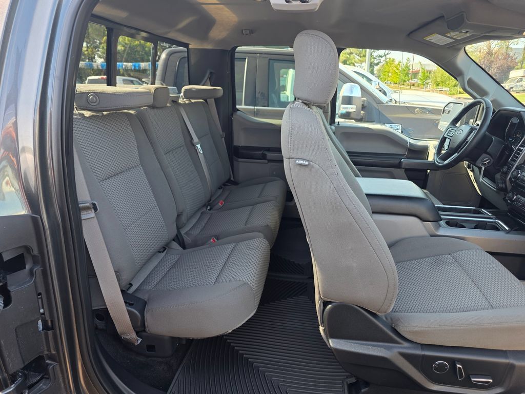 Used 2017 Ford F150 XLT w/ Equipment Group 302A Luxury AWD/4WD image 22