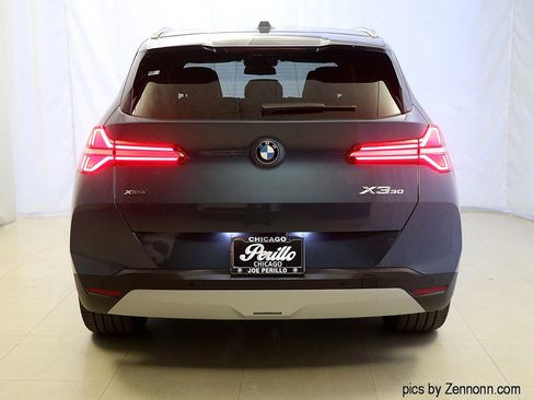 Used 2025 BMW X3 xDrive30i w/ Premium Package image 7