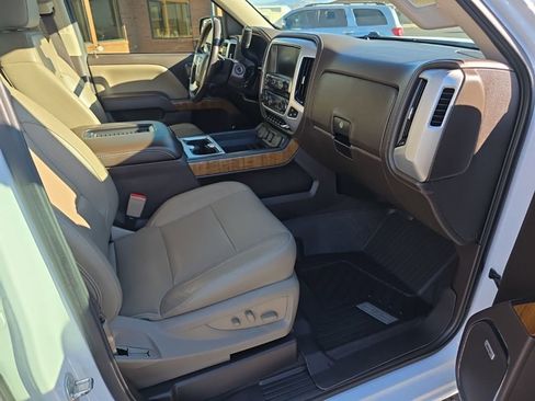 Used 2018 GMC Sierra 1500 SLT image 31