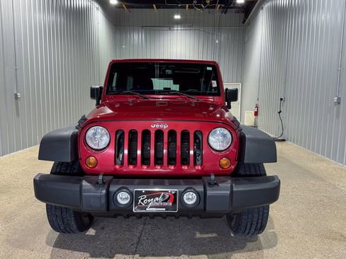 Used 2013 Jeep Wrangler Unlimited Sport AWD/4WD image 9