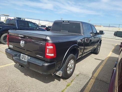 Used 2022 RAM 2500 Limited AWD/4WD image 4