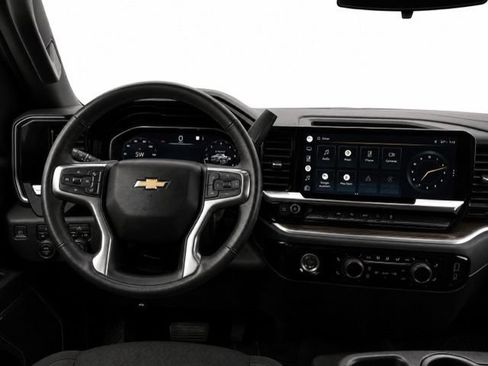 Used 2022 Chevrolet Silverado 1500 LT AWD/4WD image 21