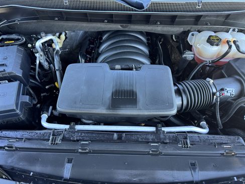 Certified 2024 Chevrolet Suburban LS image 26