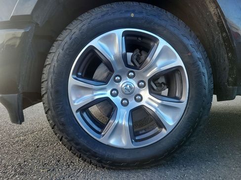 Used 2022 RAM 1500 Laramie image 26