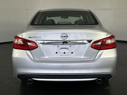 Used 2017 Nissan Altima 2.5 S w/ Power Driver Seat Package image 10