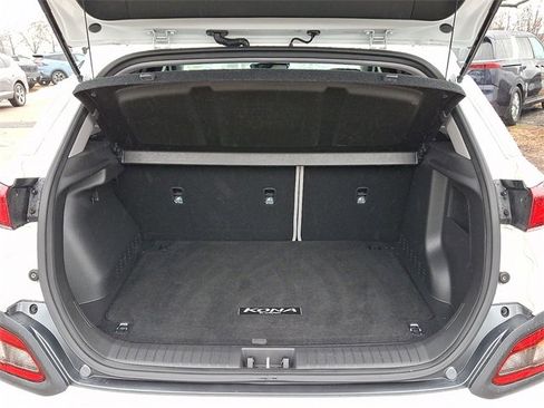 Used 2021 Hyundai Kona Limited image 29