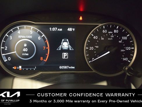 Used 2020 Nissan Kicks SR w/ Exterior Package image 18