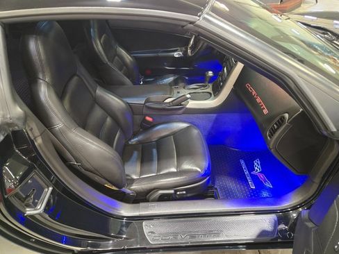 Used 2005 Chevrolet Corvette Coupe w/ Preferred Equipment Group image 27