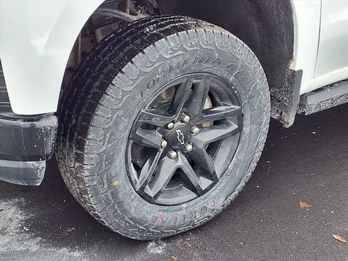 Used 2020 Chevrolet Silverado 1500 Custom Trail Boss w/ Custom Convenience Package image 20