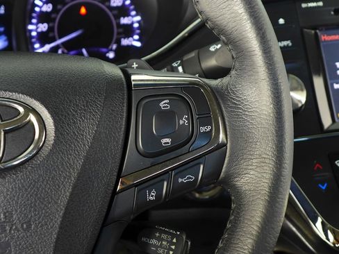 Used 2018 Toyota Avalon XLE w/ Preferred Accessory Package image 28