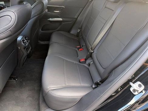 Certified 2026 Mercedes-Benz GLC 300 image 18