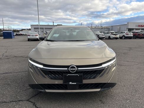 New 2026 Nissan Sentra SV image 2