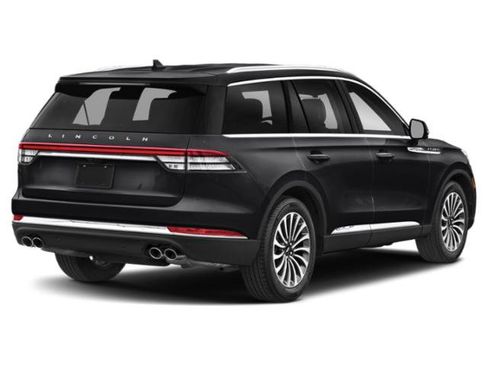Used 2022 Lincoln Aviator AWD w/ Premium Package image 3