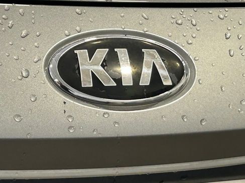 Used 2021 Kia Rio S w/ Technology Package FWD image 18