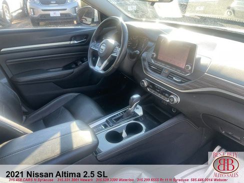 Used 2021 Nissan Altima 2.5 SL image 9