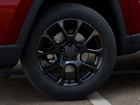 New 2026 Jeep Compass Latitude w/ Quick Order Package 29K AWD/4WD image 8