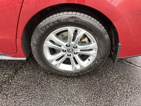 Used 2021 Toyota Sienna XSE w/ XSE Plus Package image 33